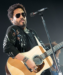 Lenny Kravitz performs at l’Olympia in Paris