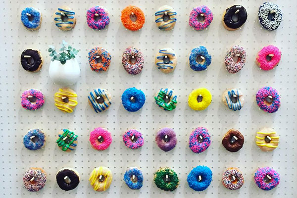 tres-click-doughnutwall-donut-wand-desserts-party-geschenk-hochzeit