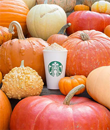 tres-click-starbucks-pumpkin-spice-latte_01