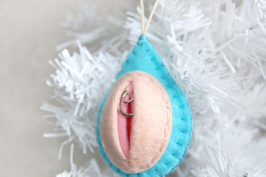 tres-click-schmuck-weihnachtsbaum-vagina