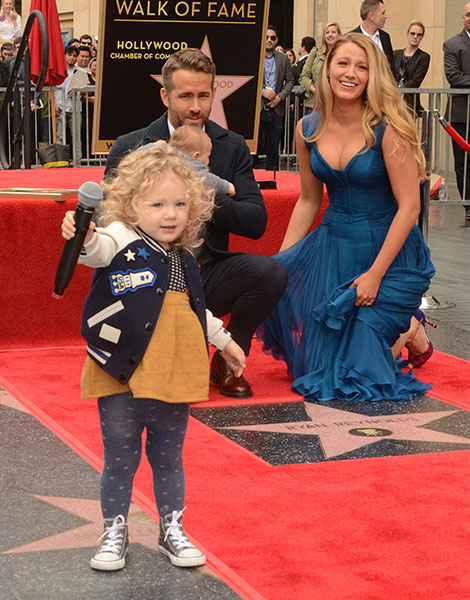 tres-click-james-reynolds-blakelively-roter-teppich-walkoffame-stern