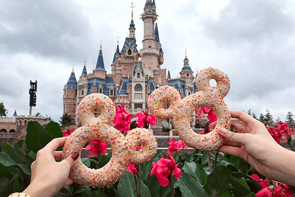 DIESE neuen Disney-Mickey-Mouse-Donuts sind fast (!) zu süß zum Vernaschen
