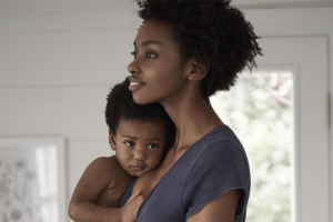 Stillende Mutter in Gap-Werbung: Ein wichtiger Tabu-Bruch