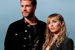 Neeeee?! Liam Hemsworth hat doch nicht echt übers Netz von der Trennung von Miley erfahren, oder?