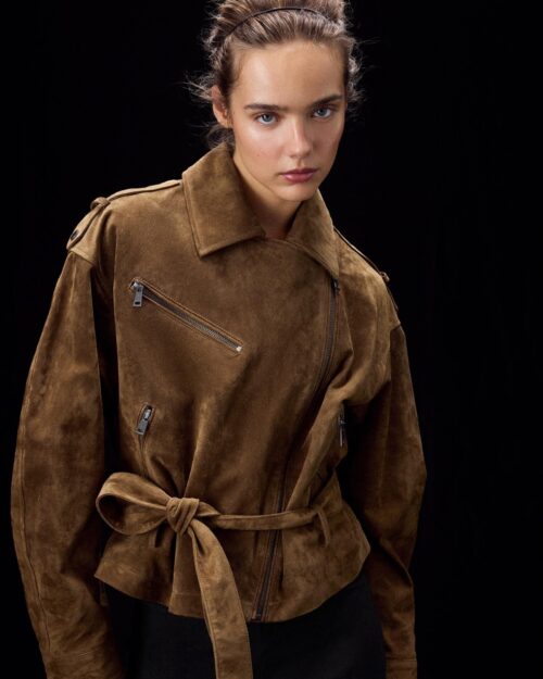 Braune Wildlederjacke für Damen – Herbsttrend 2026